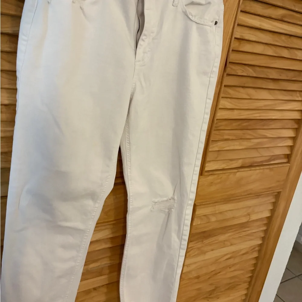 Banana Republic Women's Straight Leg Jeans in White